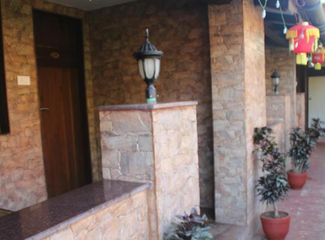 Shreyas Hotel Mahābaleshwar Exteriör bild