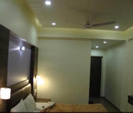 Shreyas Hotel Mahābaleshwar Exteriör bild