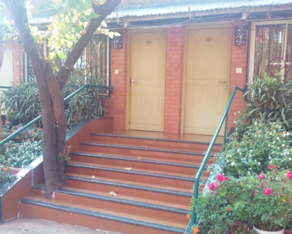 Shreyas Hotel Mahābaleshwar Exteriör bild
