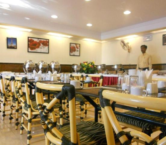 Shreyas Hotel Mahābaleshwar Exteriör bild