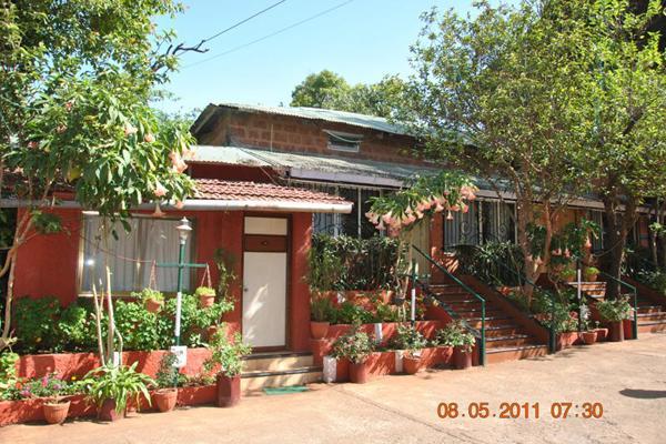 Shreyas Hotel Mahābaleshwar Exteriör bild