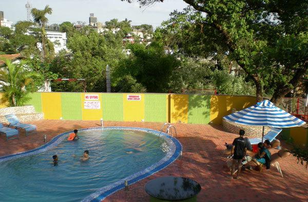 Shreyas Hotel Mahābaleshwar Exteriör bild