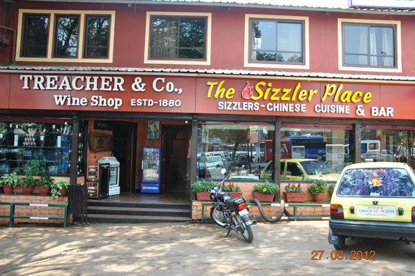 Shreyas Hotel Mahābaleshwar Exteriör bild